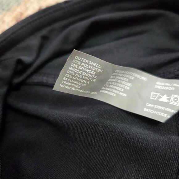 NWT FWD Women's Lined Short, size M - Picture 3 of 6